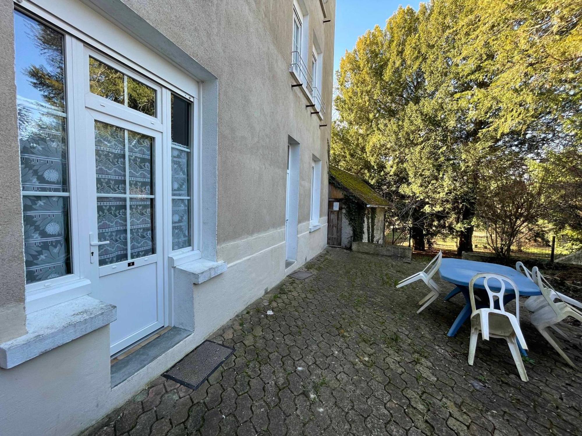 Meuble De Tourisme Dans Parc Arbore 1000M2 - Sejour-La-Roche Eperon ลาโรช-โพเซย์ ภายนอก รูปภาพ
